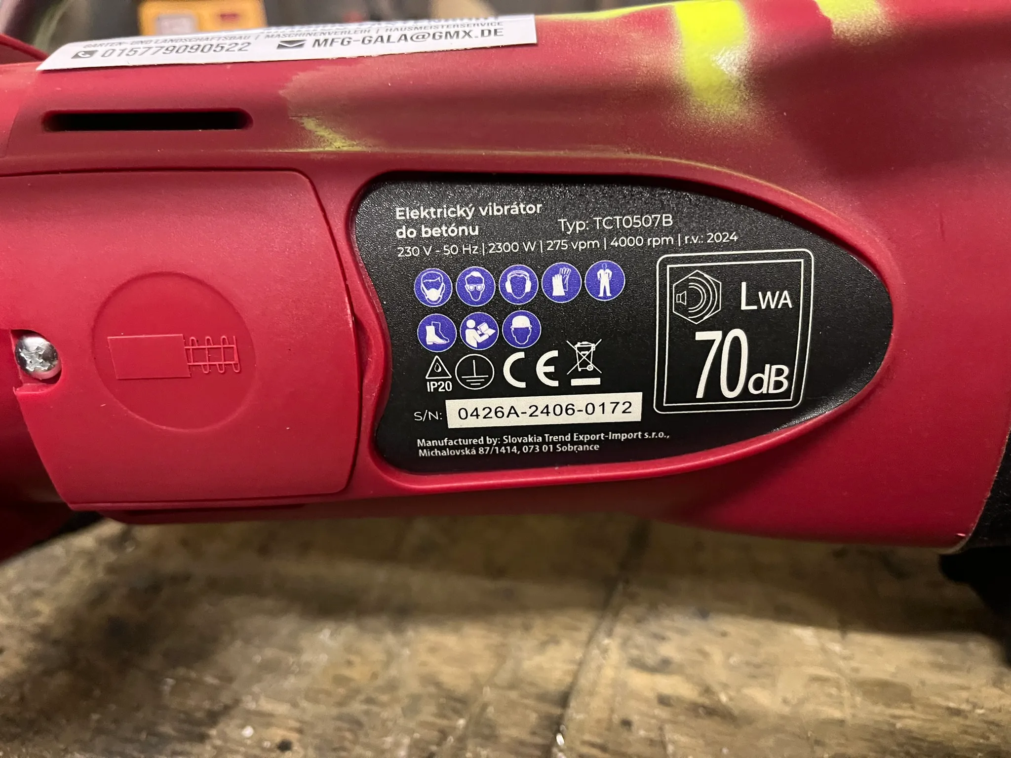 Betonrüttler 2300W mieten