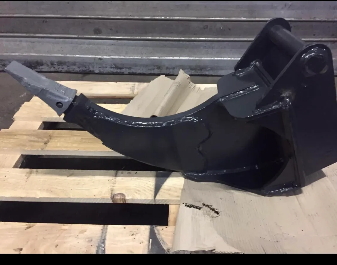 Minibagger-Baggerlöffel mit Reißzahn (MS01/SW01) Minibagger-Baggerlöffel mit Reißzahn (MS01/SW01)