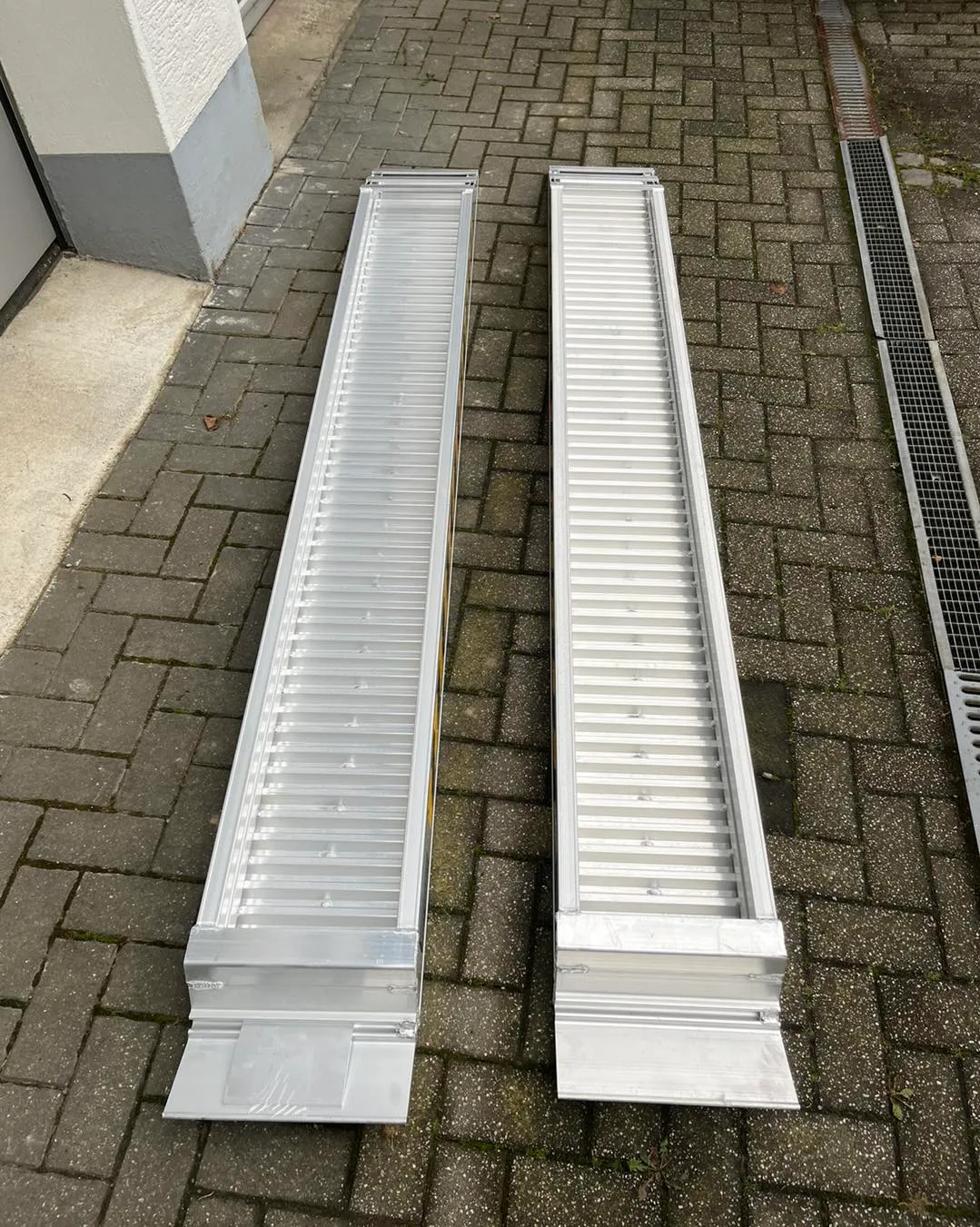 Aluminium Auffahrrampen mieten Aluminium Auffahrrampen mieten